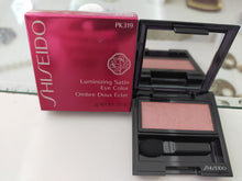 Carica l'immagine nel visualizzatore di Gallery, SHISEIDO OMBRETTO LUMINIZING SATIN EYE