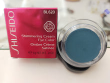 Carica l'immagine nel visualizzatore di Gallery, SHISEIDO OMBRETTO IN CREMA IDRATANTE LUMINOSO SHIMMERING CREAM EYE