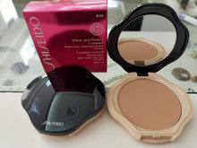 Carica l'immagine nel visualizzatore di Gallery, SHISEIDO FONDOTINTA COMPATTO SHEER AND PERFECT SPF 15