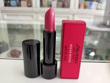 Carica l'immagine nel visualizzatore di Gallery, SHISEIDO MAKE UP ROSSETTO ROUGE ROUGE