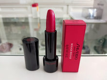 Carica l'immagine nel visualizzatore di Gallery, SHISEIDO MAKE UP ROSSETTO ROUGE ROUGE