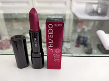 Carica l'immagine nel visualizzatore di Gallery, SHISEIDO ROSSETTO PERFECT ROUGE COLORE INTENSO