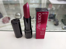 Carica l'immagine nel visualizzatore di Gallery, SHISEIDO ROSSETTO PERFECT ROUGE COLORE INTENSO