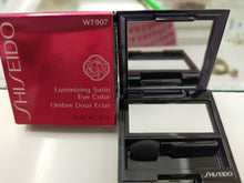 Carica l'immagine nel visualizzatore di Gallery, SHISEIDO OMBRETTO LUMINIZING SATIN EYE
