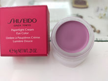 Carica l'immagine nel visualizzatore di Gallery, SHISEIDO OMBRETTO PAPERLIGHT CREAM EYE
