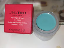 Carica l'immagine nel visualizzatore di Gallery, SHISEIDO OMBRETTO PAPERLIGHT CREAM EYE
