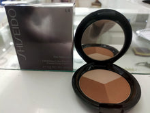 Carica l&#39;immagine nel visualizzatore di Gallery, SHISEIDO THE MAKEUP CIPRIA LUMINIZING COLOR POWDER
