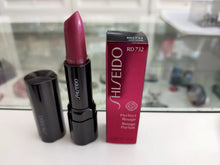 Carica l&#39;immagine nel visualizzatore di Gallery, SHISEIDO ROSSETTO PERFECT ROUGE COLORE INTENSO
