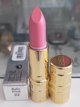 Carica l'immagine nel visualizzatore di Gallery, Rossetto Ceramide Ultra Lipstick- Elziabeth Arden
